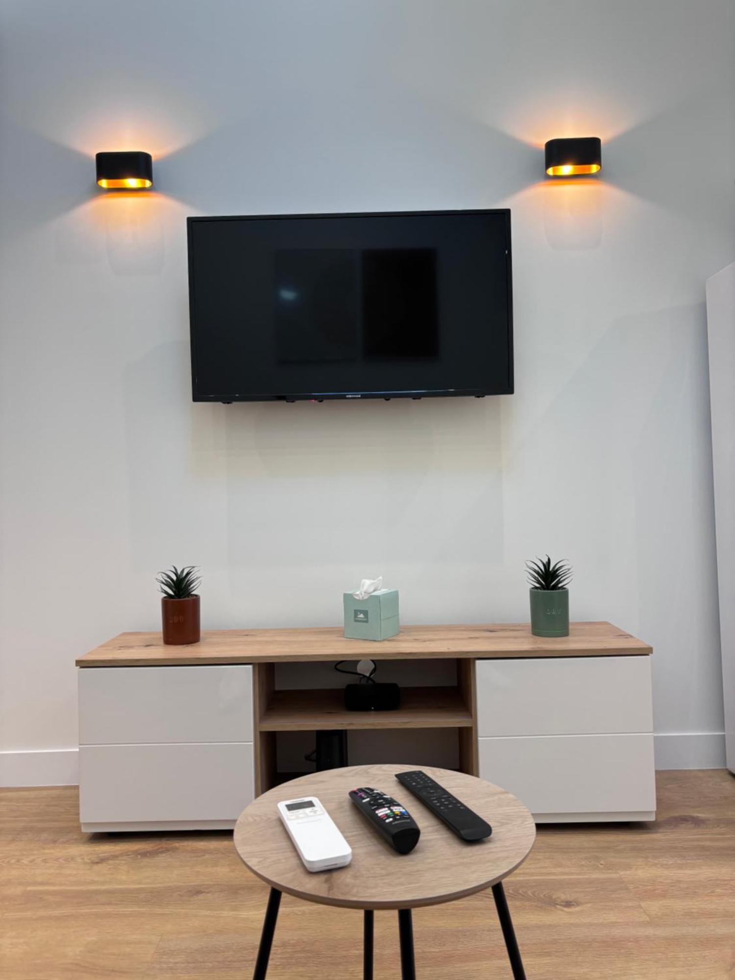 Charmant Appartement Au Coeur De Villeneuve Loubet Екстериор снимка