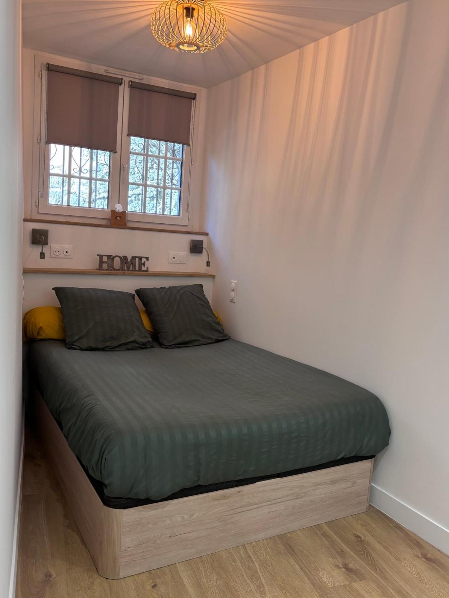Charmant Appartement Au Coeur De Villeneuve Loubet Екстериор снимка